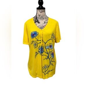 Jayne B. Collection Vibrant Yellow Floral Graphic Short Sleeve V Neck Top 16/18W